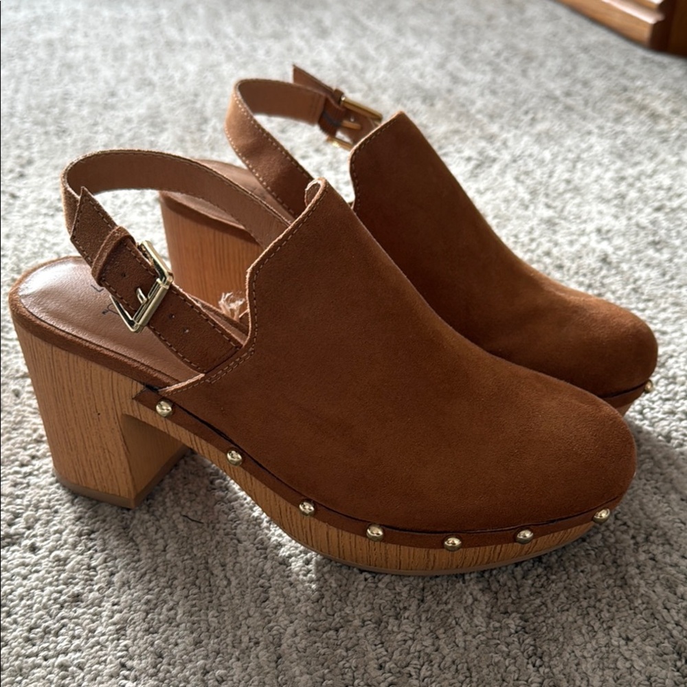 Brown Chunky Heel Mules with Studded Detail